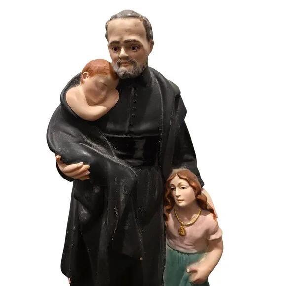Vintage St. Vincent De Paul Patron Saint of Charitable Societies 8" Figurine - Picture 5 of 7
